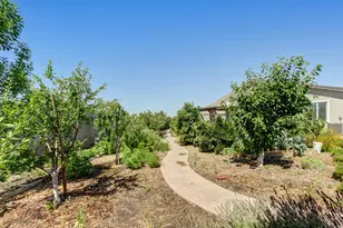 2752 Brookshire Cir, Woodland, CA 95776 - Photo 53
