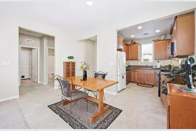 7439 Chatterton Way, Sacramento, CA 95829 - Photo 15