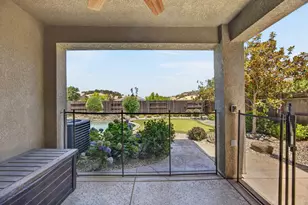 691 Lefevre Dr, Folsom, CA 95630 - Photo 73