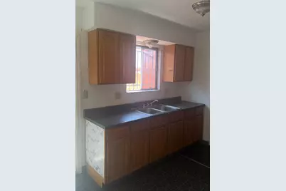 302 Cordova Lane, Stockton, CA 95207 - Photo 9