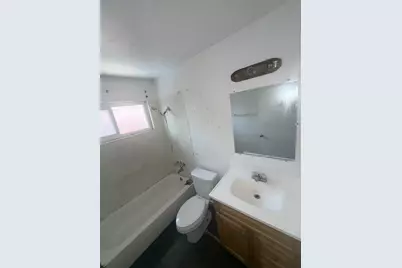 302 Cordova Lane, Stockton, CA 95207 - Photo 7