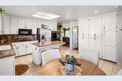 774 Avondale Ct, Galt, CA 95632 - Photo 21