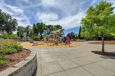 113 Tuscany Court, Roseville, CA 95661 - Photo 33