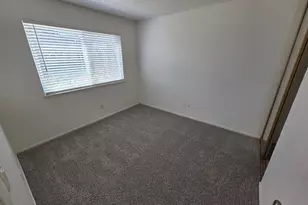 5689 Andrea Blvd, Sacramento, CA 95842 - Photo 19