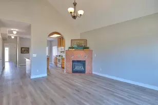 422 Chaffee Ln, Waterford, CA 95386 - Photo 13
