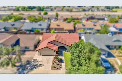 3813 Tumbleweed Court, Modesto, CA 95355 - Photo 9