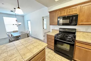 2880 Brighton Beach Way, Elk Grove, CA 95758 - Photo 3