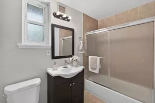 5805 61st St, Sacramento, CA 95824 - Photo 17