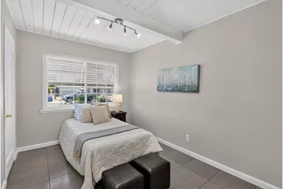 5805 61st Street, Sacramento, CA 95824 - Photo 15