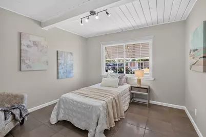 5805 61st Street, Sacramento, CA 95824 - Photo 13