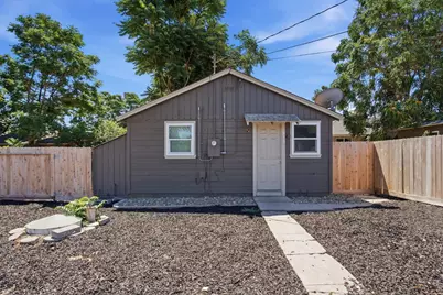 917 9th Street, Turlock, CA 95380 - Photo 1