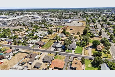 917 9th Street, Turlock, CA 95380 - Photo 19