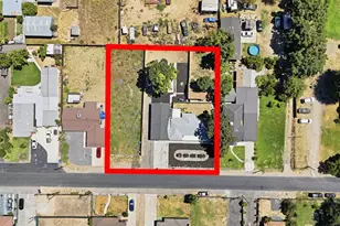 917 9th St, Turlock, CA 95380 - Photo 33