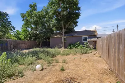 917 9th Street, Turlock, CA 95380 - Photo 17