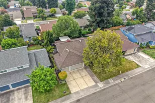 420 Rivergate Way, Sacramento, CA 95831 - Photo 57