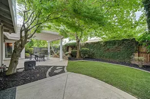 420 Rivergate Way, Sacramento, CA 95831 - Photo 49