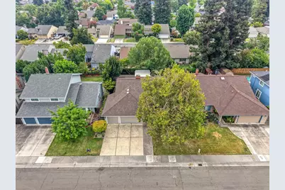 420 Rivergate Way, Sacramento, CA 95831 - Photo 59