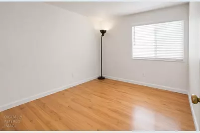 8334 Delta Sand Court, Elk Grove, CA 95758 - Photo 39