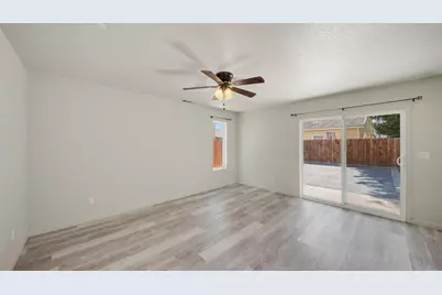 5560 Landon Lane, Riverbank, CA 95367 - Photo 13