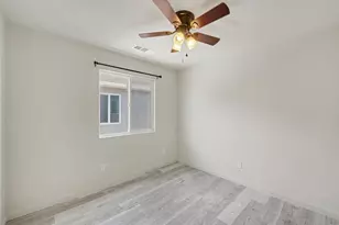 5560 Landon Ln, Riverbank, CA 95367 - Photo 27