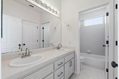 9445 Brookmont Court, Elk Grove, CA 95624 - Photo 25
