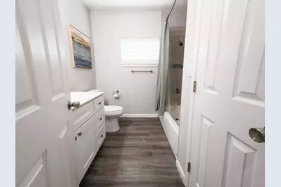 4759 Baker Avenue, Sacramento, CA 95820 - Photo 11