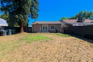 4759 Baker Ave, Sacramento, CA 95820 - Photo 19