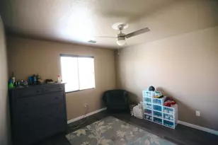 689 Stage Coach Dr, Lathrop, CA 95330 - Photo 73