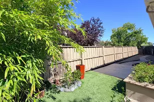 2670 Neal Way, Woodland, CA 95776 - Photo 35