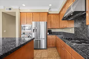 5114 Blossom Ranch Dr, Elk Grove, CA 95757 - Photo 13