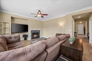 5114 Blossom Ranch Dr, Elk Grove, CA 95757 - Photo 15
