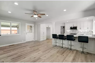 9529 Sheldon Road, Elk Grove, CA 95624 - Photo 13