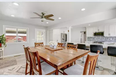 9529 Sheldon Road, Elk Grove, CA 95624 - Photo 19
