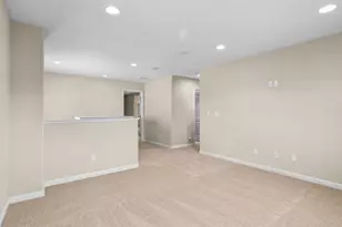15939 Crescent Park Cir, Lathrop, CA 95330 - Photo 21