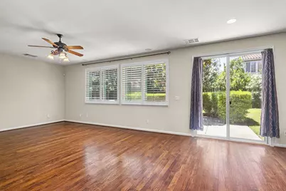 15939 Crescent Park Circle, Lathrop, CA 95330 - Photo 9