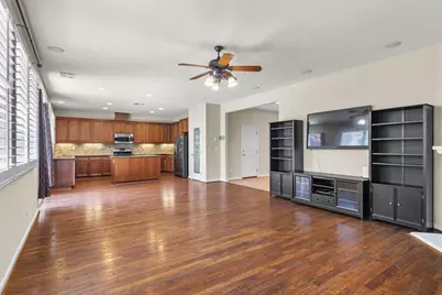 15939 Crescent Park Circle, Lathrop, CA 95330 - Photo 13