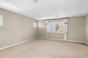 15939 Crescent Park Cir, Lathrop, CA 95330 - Photo 23
