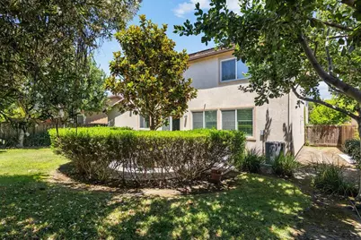 15939 Crescent Park Circle, Lathrop, CA 95330 - Photo 45