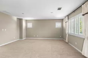 15939 Crescent Park Cir, Lathrop, CA 95330 - Photo 27