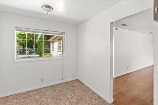 1213 Adel St, Modesto, CA 95350 - Photo 15