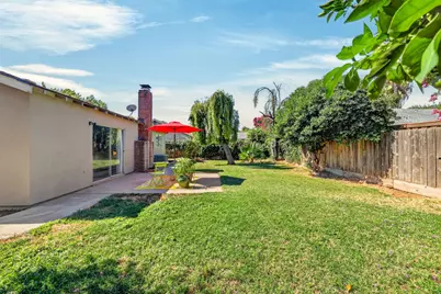 1437 Entrada Way, Modesto, CA 95355 - Photo 41