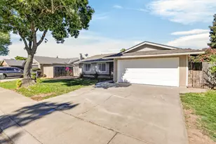 1437 Entrada Way, Modesto, CA 95355 - Photo 9