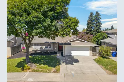 1437 Entrada Way, Modesto, CA 95355 - Photo 1