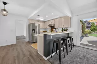 4371 Oxwood Dr, Sacramento, CA 95826 - Photo 11