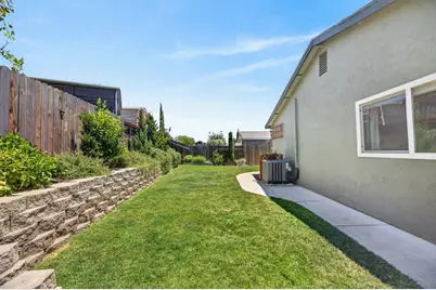 4371 Oxwood Drive, Sacramento, CA 95826 - Photo 37