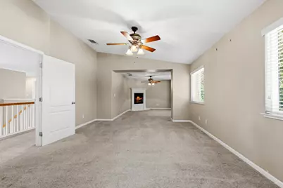 10422 Henshaw Drive, Stockton, CA 95219 - Photo 33