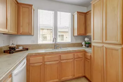 3036 Enchanted Walk, Sacramento, CA 95835 - Photo 11