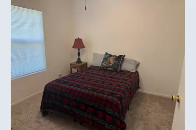 304 Peachcrest Court, Oakdale, CA 95361 - Photo 17