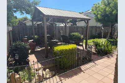 304 Peachcrest Court, Oakdale, CA 95361 - Photo 25
