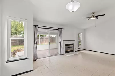 2061 Royal Wood Lane, Turlock, CA 95380 - Photo 21